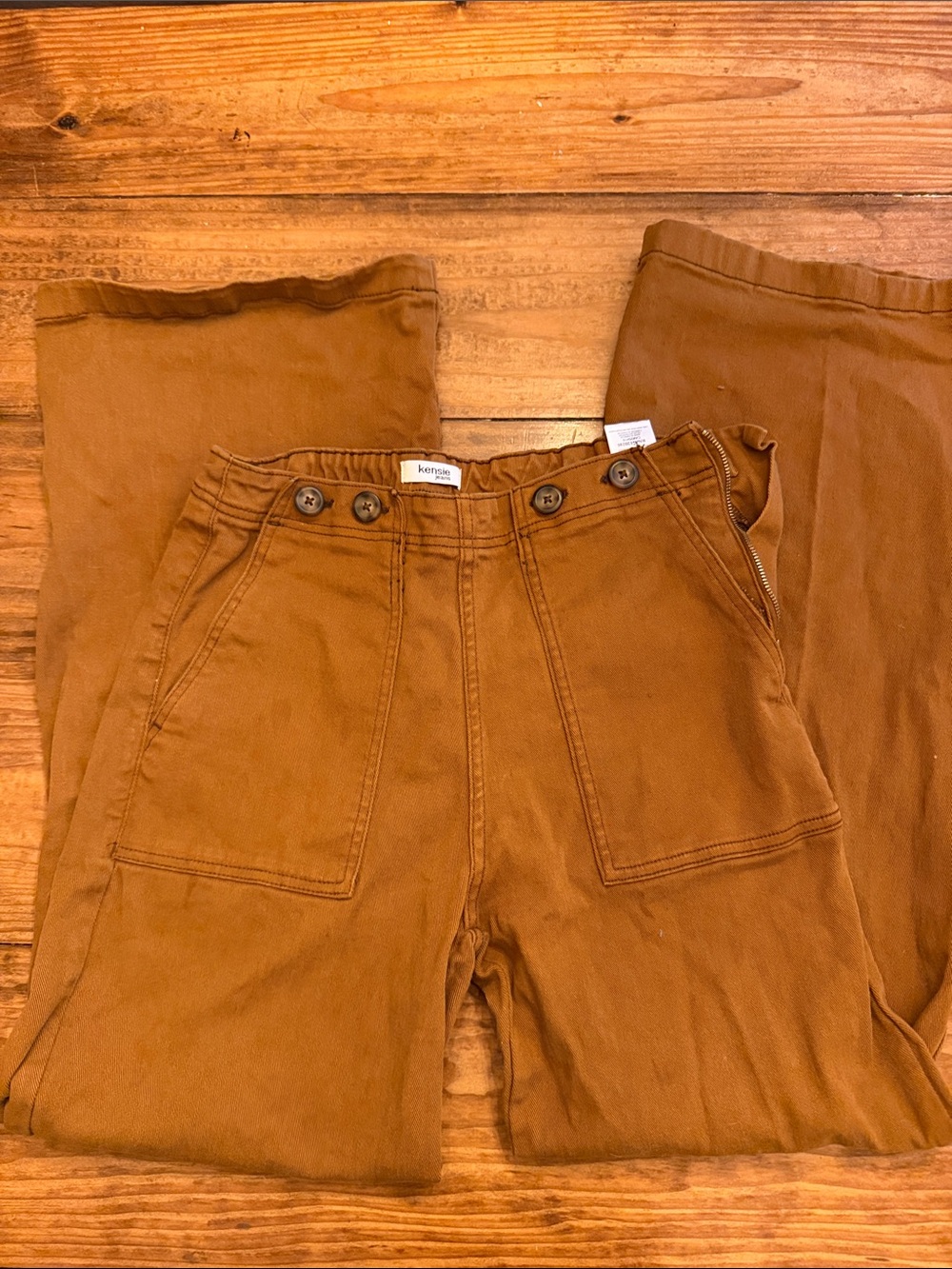 Kensie women’s  Canvas Chinos in Rust Brown